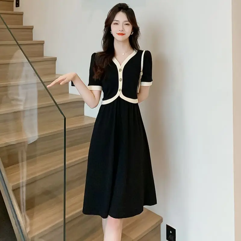 2024 Summer Fashion Women's Casual Solid Color Dress Women's V-neck Short Sleeve High Elastic Slim Fit A-line Dress L497
2024 Summer Fashion Women's Casual Solid Color Dress Women's V-neck Short Sleeve High Elastic Slim Fit A-line Dress L497