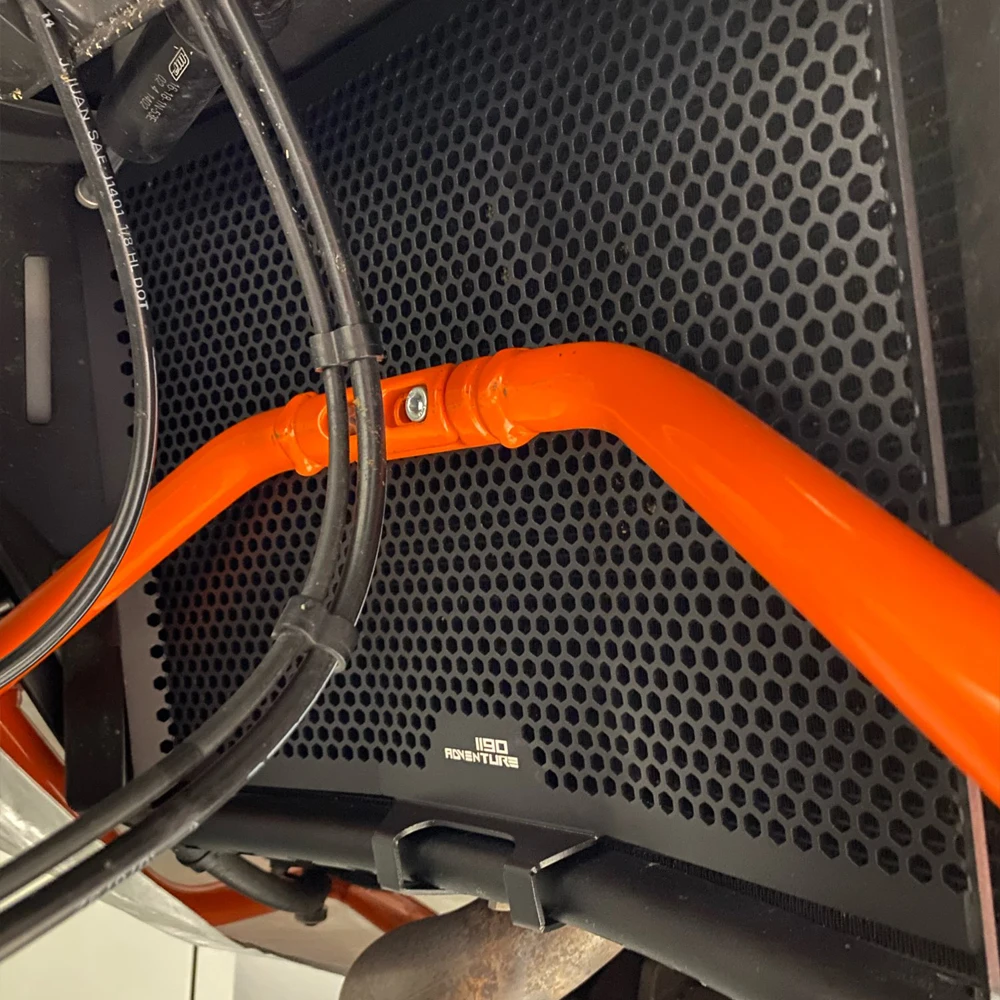 FOR 1050 1090 1190 Adventure 2015 2016 2017 1290 Super Duke Adventure R S T Radiator Guard Grill Cooler Cooling Cover Protection
FOR 1050 1090 1190 Adventure 2015 2016 2017 1290 Super Duke Adventure R S T Radiator Guard Grill Cooler Cooling Cover Protection
