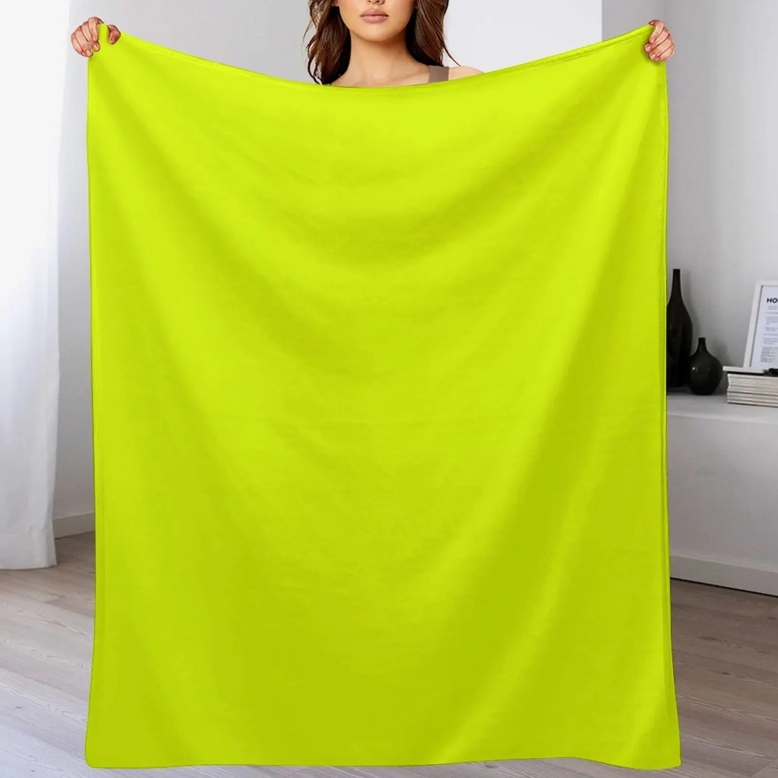 Chartreuse Yellow Solid Color Throw Blanket Soft Home Decor Blanket for Couch Bedroom
Chartreuse Yellow Solid Color Throw Blanket Soft Home Decor Blanket for Couch Bedroom