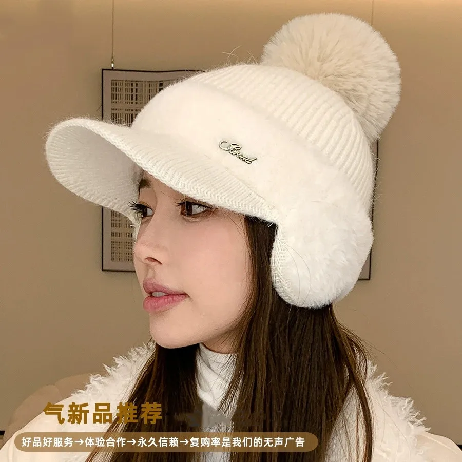 Зимняя женская бейсболка из кроличьего пуха с флисовой подкладкой, с ушками, в корейском стиле, однотонная, элегантная, теплая, вязаная, с помпоном
Зимняя женская бейсболка из кроличьего пуха с флисовой подкладкой, с ушками, в корейском стиле, однотонная, элегантная, теплая, вязаная, с помпоном