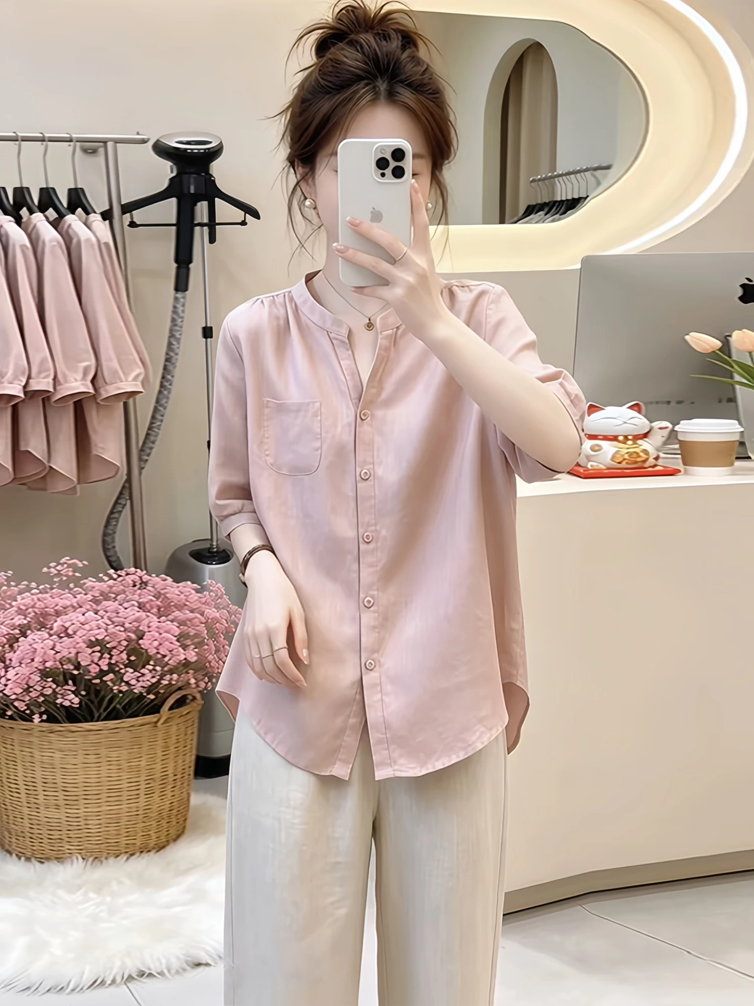 Korean Gentle Style Stand Collar Half Open Seven Button Sleeve Shirt Women Summer New Loose Slimming Personality Top
Korean Gentle Style Stand Collar Half Open Seven Button Sleeve Shirt Women Summer New Loose Slimming Personality Top