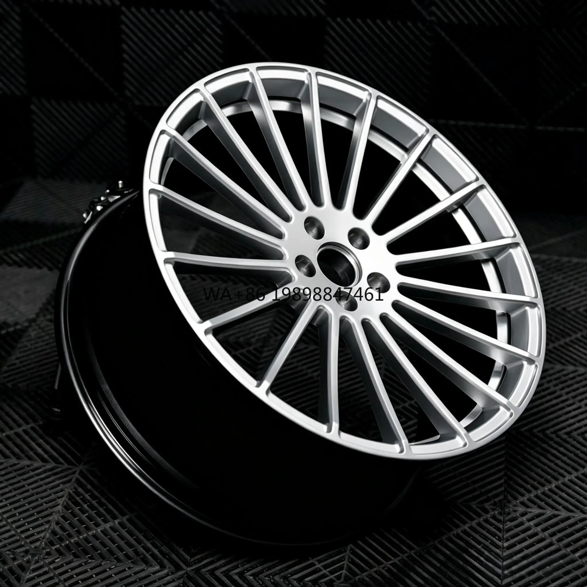 Hot Sales Polished Silver Mesh Forged Wheels 19-24 Inch Luxury Staggered Rims for A6 A8 forged wheels auto modification
Hot Sales Polished Silver Mesh Forged Wheels 19-24 Inch Luxury Staggered Rims for A6 A8 forged wheels auto modification