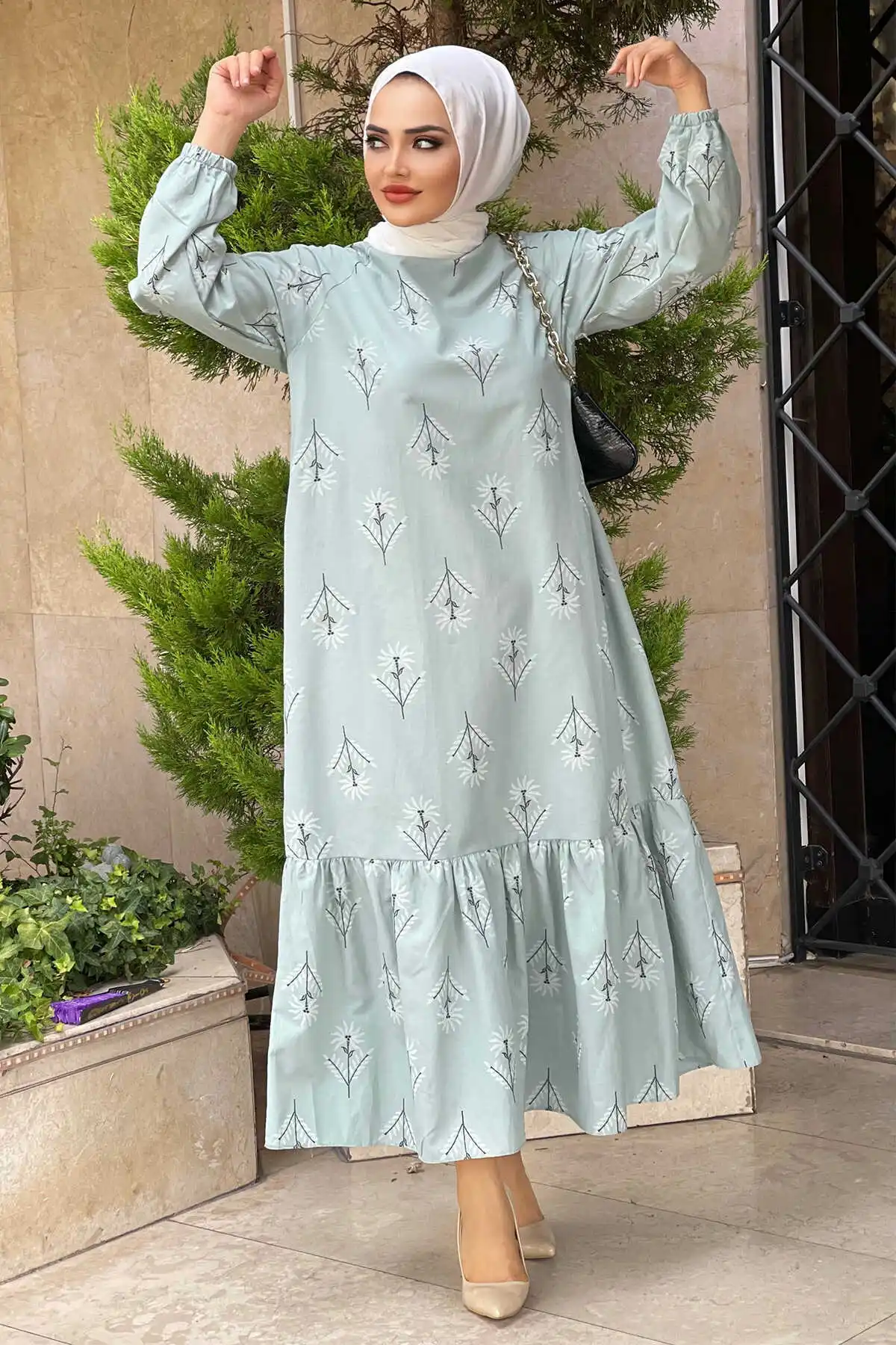 Dress women's dresses 2021 kaftan abaya long Muslim evening dresses hijab abayas Turkish Hijab Party Casual women clothes
Dress women's dresses 2021 kaftan abaya long Muslim evening dresses hijab abayas Turkish Hijab Party Casual women clothes