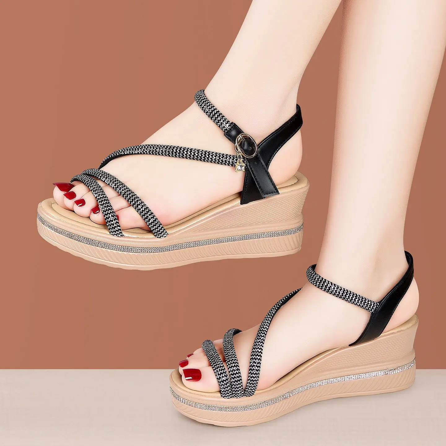 6.5cm Fashion Elegant Rhinestone Bandage Gladiator Sandals Platform Shoes Summer 2026 Women's Leather Shoes Wedges Sandals Daily
6.5cm Fashion Elegant Rhinestone Bandage Gladiator Sandals Platform Shoes Summer 2026 Women's Leather Shoes Wedges Sandals Daily