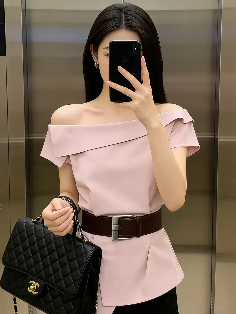 Spring 2026 Women's Beautiful One-Shoulder Waist-Cinching Shirt Short Sleeve Commute Style Design Sensation Fashion Top
Spring 2026 Women's Beautiful One-Shoulder Waist-Cinching Shirt Short Sleeve Commute Style Design Sensation Fashion Top