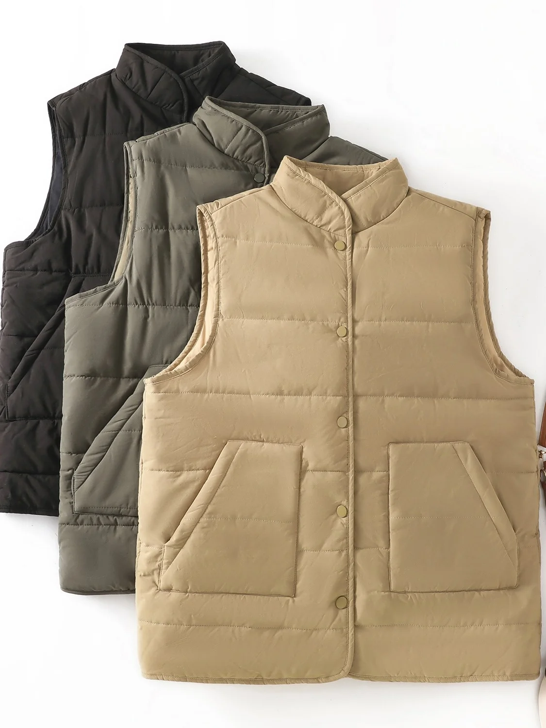 Легкий теплый пуховый жилет большого размера для женщин, модная повседневная верхняя одежда
Легкий теплый пуховый жилет большого размера для женщин, модная повседневная верхняя одежда