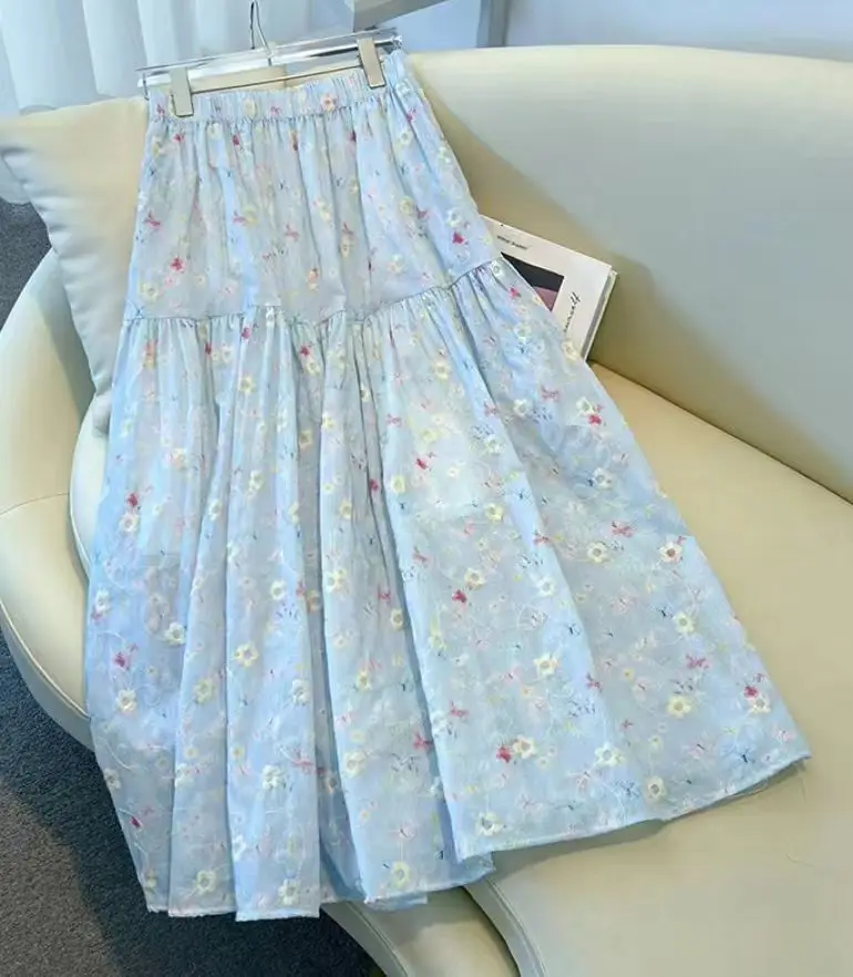 Blue Floral Embroidery Midi Skirt Women's Spring Summer New Style Gentle Atmosphere Cake Skirt Loose plus Size Polyester Fabric
Blue Floral Embroidery Midi Skirt Women's Spring Summer New Style Gentle Atmosphere Cake Skirt Loose plus Size Polyester Fabric