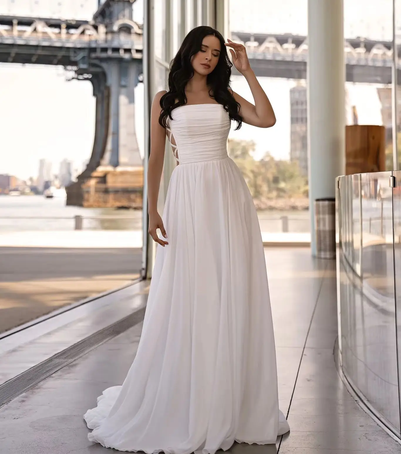Vintage White A Line Wedding Dresses Simple Sleeveless Chiffon Bridal Gowns Charming Sweep Train Customized Vestidos De Mariee
Vintage White A Line Wedding Dresses Simple Sleeveless Chiffon Bridal Gowns Charming Sweep Train Customized Vestidos De Mariee