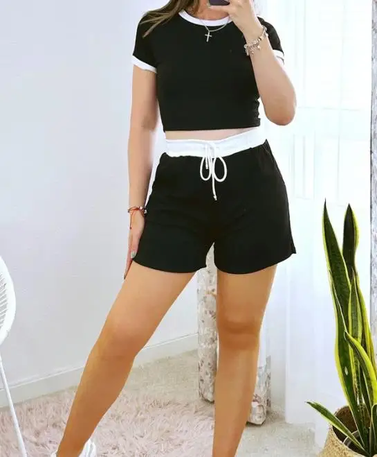 2025 Autumn and Winter Sports Style T-Shirt Top Shorts Two-Piece Set Women's Clothing
2025 Autumn and Winter Sports Style T-Shirt Top Shorts Two-Piece Set Women's Clothing