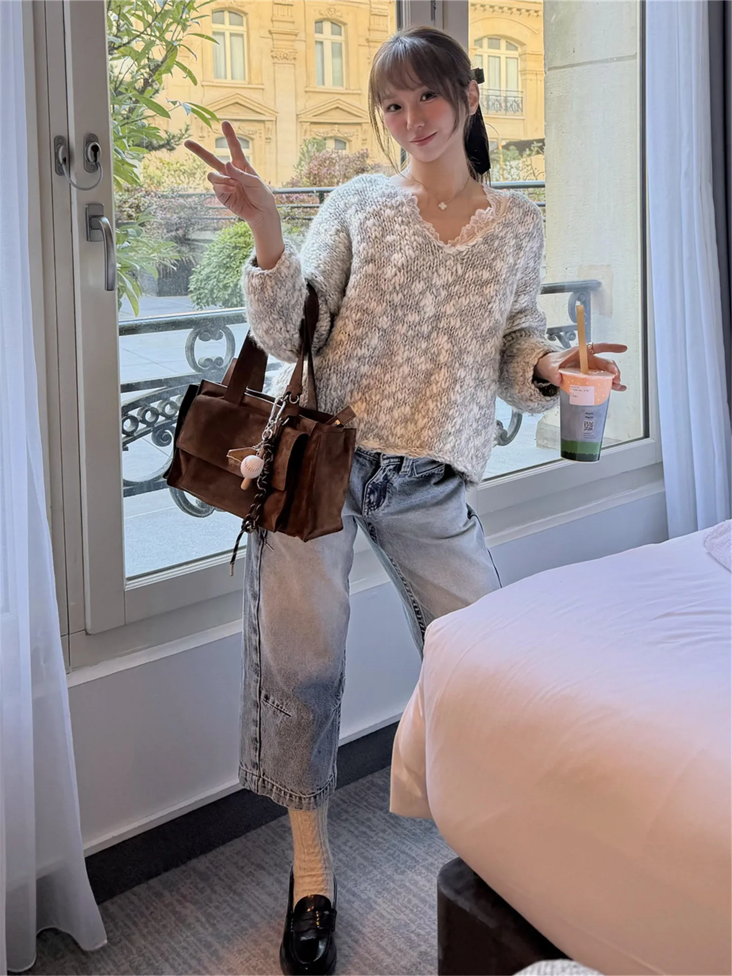 American Style Vintage Blue Bell Bottom Jeans Women's Slimming Casual Summer Jeans Low Waist Cotton Soft Washed Denim
American Style Vintage Blue Bell Bottom Jeans Women's Slimming Casual Summer Jeans Low Waist Cotton Soft Washed Denim