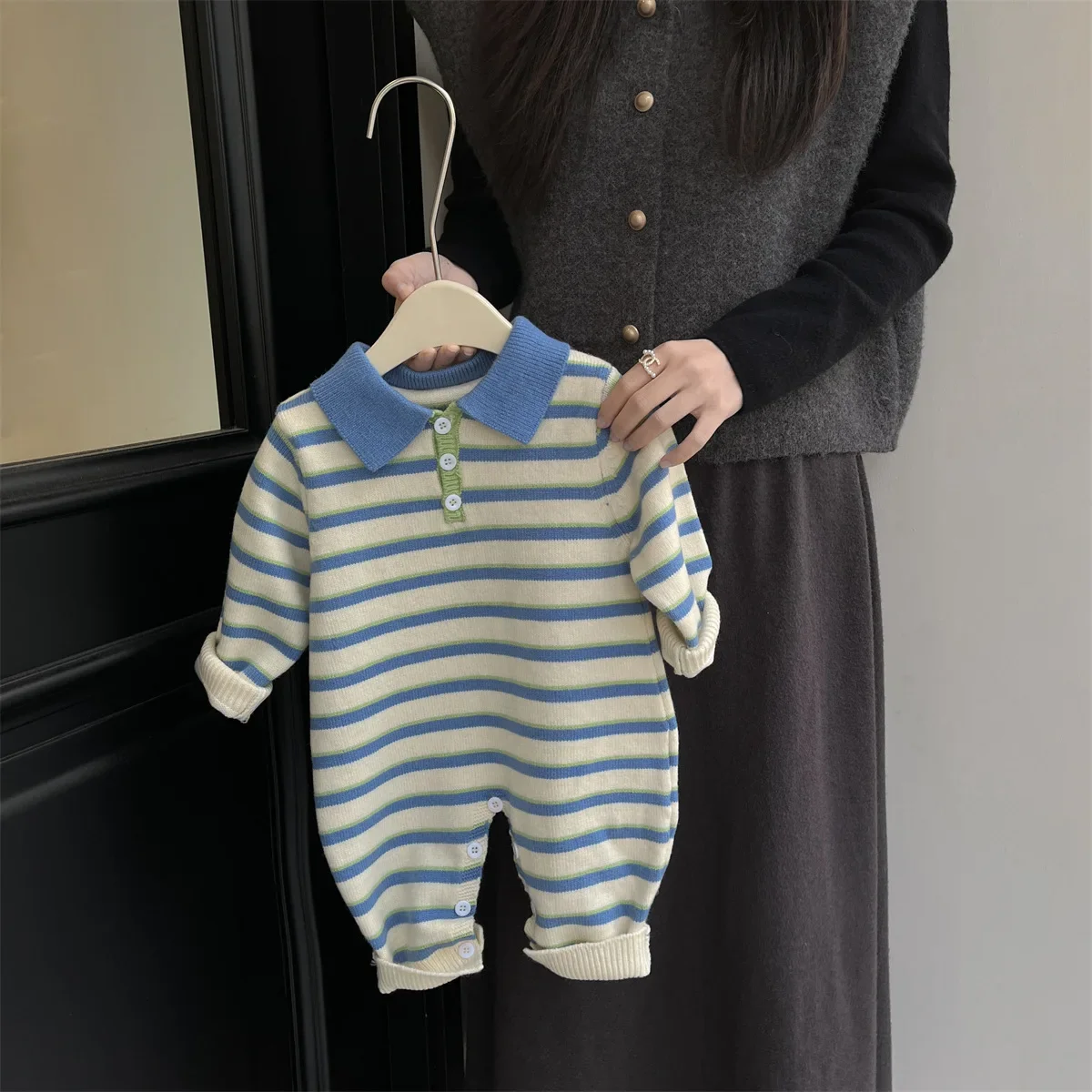 2026 Spring and Autumn Fashion Striped Baby Boy's Knitted One Piece Clothes Or Sweater Tops Korean Baby Clothes
2026 Spring and Autumn Fashion Striped Baby Boy's Knitted One Piece Clothes Or Sweater Tops Korean Baby Clothes