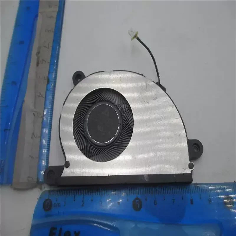 Fan for ND65C03-18H24 BA31-00188A Samsung Xingyao NP930MBE K01I
Fan for ND65C03-18H24 BA31-00188A Samsung Xingyao NP930MBE K01I