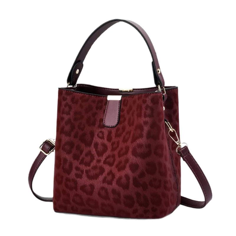 Women's Bucket Tote with Large Capacity Vintage Matte Leopard Print Crossbody Shoulder Commuter Bag
Women's Bucket Tote with Large Capacity Vintage Matte Leopard Print Crossbody Shoulder Commuter Bag