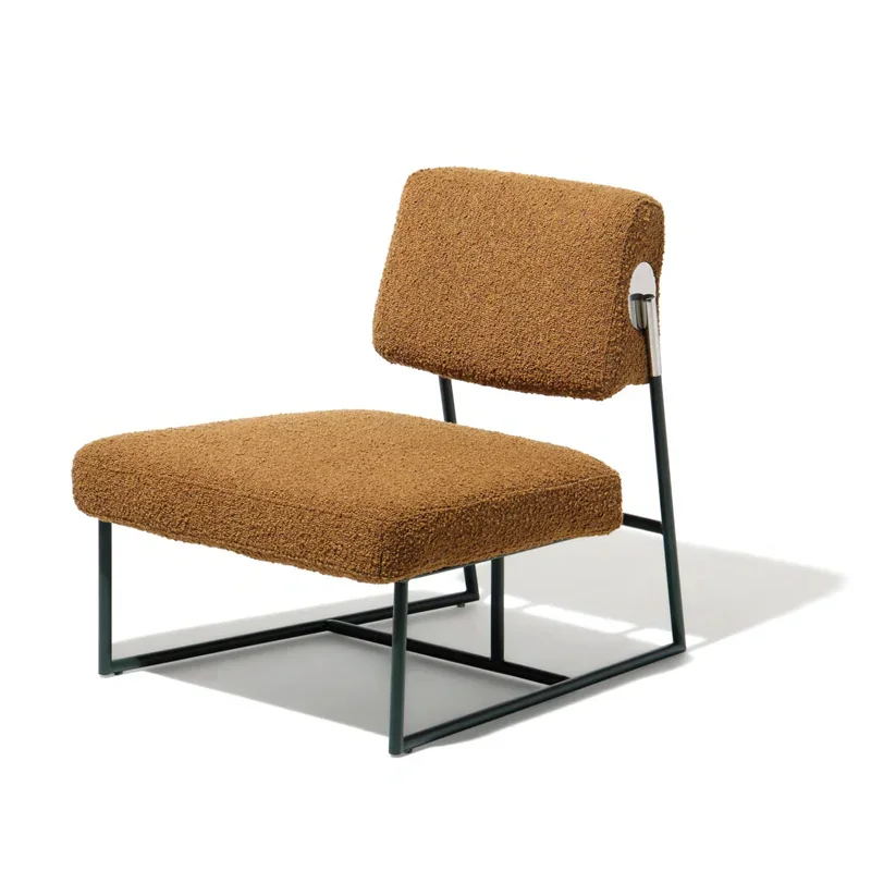 Italian Minimalist Designer Model Single Sofa Japanese Retro Leather Fabric Leisure Chair
Italian Minimalist Designer Model Single Sofa Japanese Retro Leather Fabric Leisure Chair