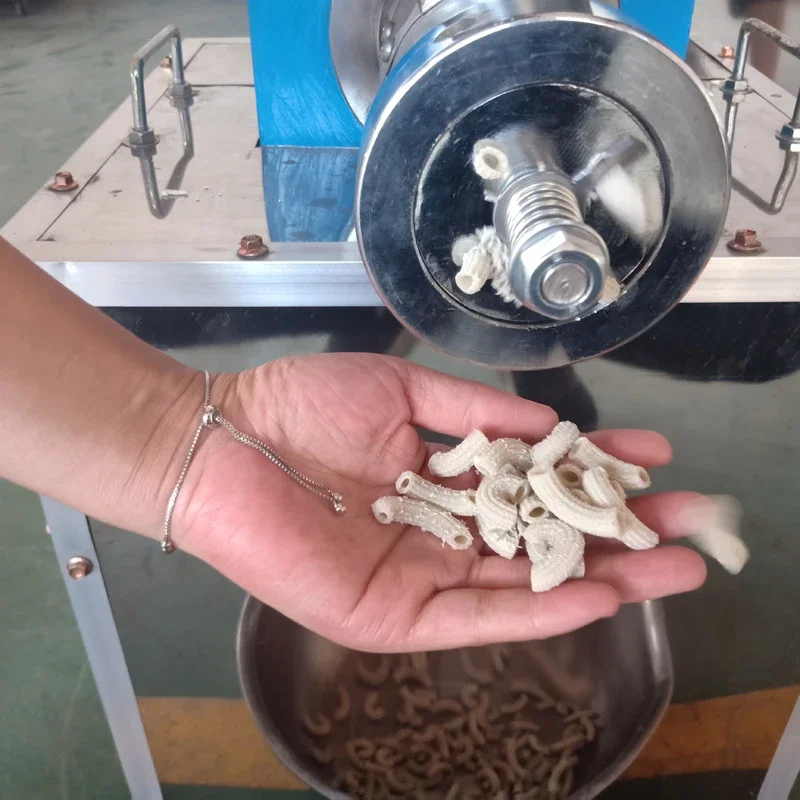 Профессиональная машина для изготовления макаронных изделий, коммерческая машина для макарон, машина для изготовления лапши с гребешком
Профессиональная машина для изготовления макаронных изделий, коммерческая машина для макарон, машина для изготовления лапши с гребешком