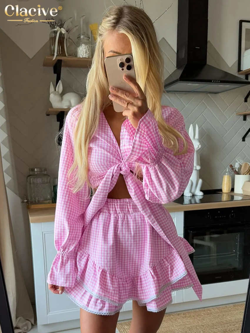 Clacive Fashion Loose Pink Plaid 2 Pieces Set For Woman 2025 Elegant Long Sleeve Shirt With High Waist Mini Skirt Set Female
Clacive Fashion Loose Pink Plaid 2 Pieces Set For Woman 2025 Elegant Long Sleeve Shirt With High Waist Mini Skirt Set Female