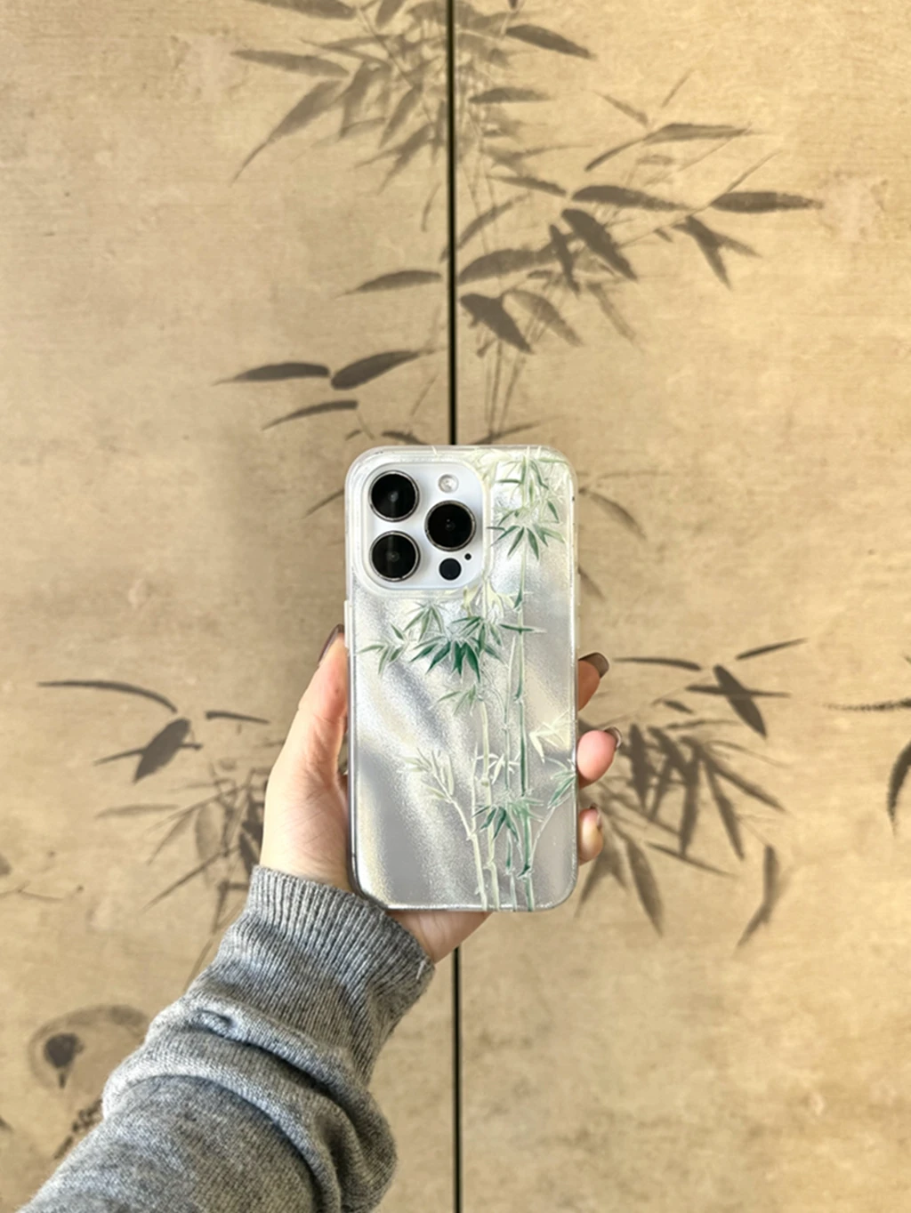 Chinese Style Bamboo Quicksand Pattern Cover Case For iPhone 15 14 13 12 Pro Max Shockproof Protective Phone Case
Chinese Style Bamboo Quicksand Pattern Cover Case For iPhone 15 14 13 12 Pro Max Shockproof Protective Phone Case