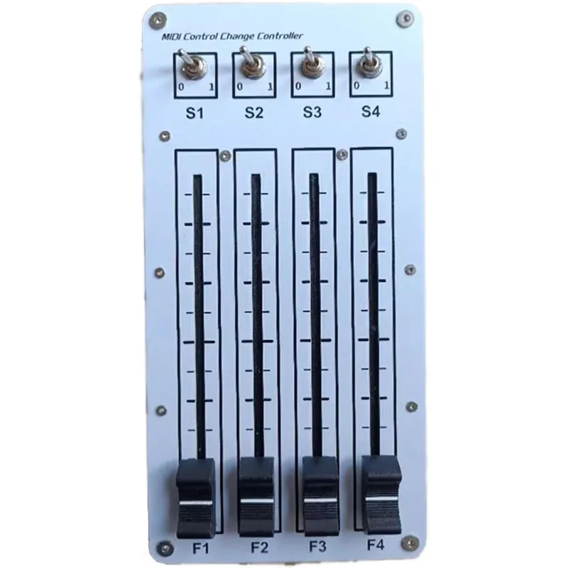USB MIDI-контроллер с 4 фейдерами и 4 переключателями
USB MIDI-контроллер с 4 фейдерами и 4 переключателями