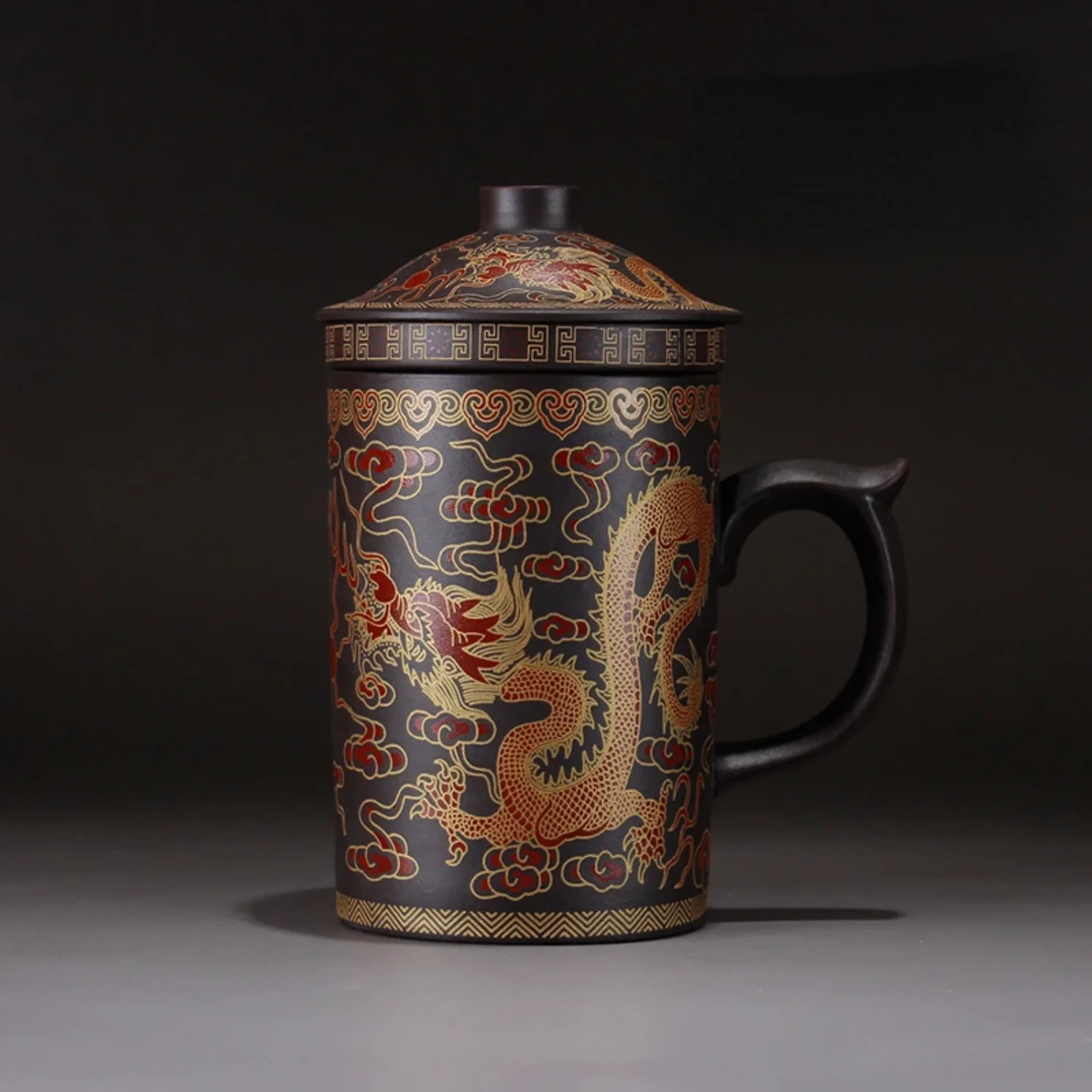 Retro Yixing Dragon Phenix Purple Clay Tea Mug with Lid and Infuser Handmade Ceramic Teacup Office Water Cup Gift Drinkware
Retro Yixing Dragon Phenix Purple Clay Tea Mug with Lid and Infuser Handmade Ceramic Teacup Office Water Cup Gift Drinkware