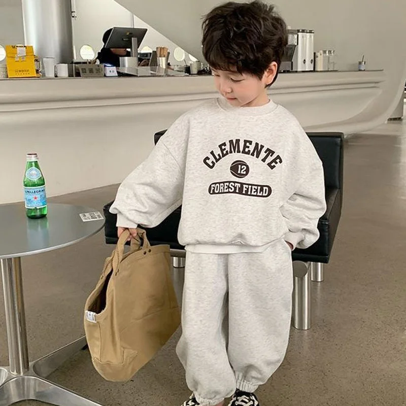 Boys' Autumn Thin Hoodie+sweatpants 2-piece/set 2025 New Fashionable Letter Printed Set for Small and Medium-sized Children
Boys' Autumn Thin Hoodie+sweatpants 2-piece/set 2025 New Fashionable Letter Printed Set for Small and Medium-sized Children