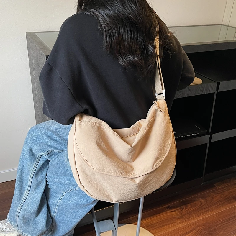 Casual Solid Color Crossbody Bag, Multi Compartment Storage, Women's Shoulder Bag, Suitable for Daily Use,shopping,commuting,etc
Casual Solid Color Crossbody Bag, Multi Compartment Storage, Women's Shoulder Bag, Suitable for Daily Use,shopping,commuting,etc