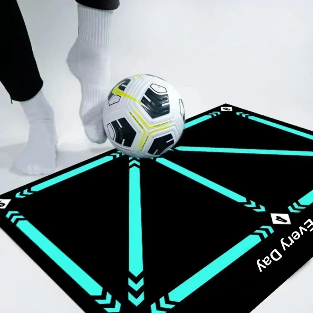 Diatom Mud Soccer Training Mat Non-slip 15.75"×23.62" Home Children's Soccer Mat Durable Noise Reduction Carpet Training Mat
Diatom Mud Soccer Training Mat Non-slip 15.75"×23.62" Home Children's Soccer Mat Durable Noise Reduction Carpet Training Mat