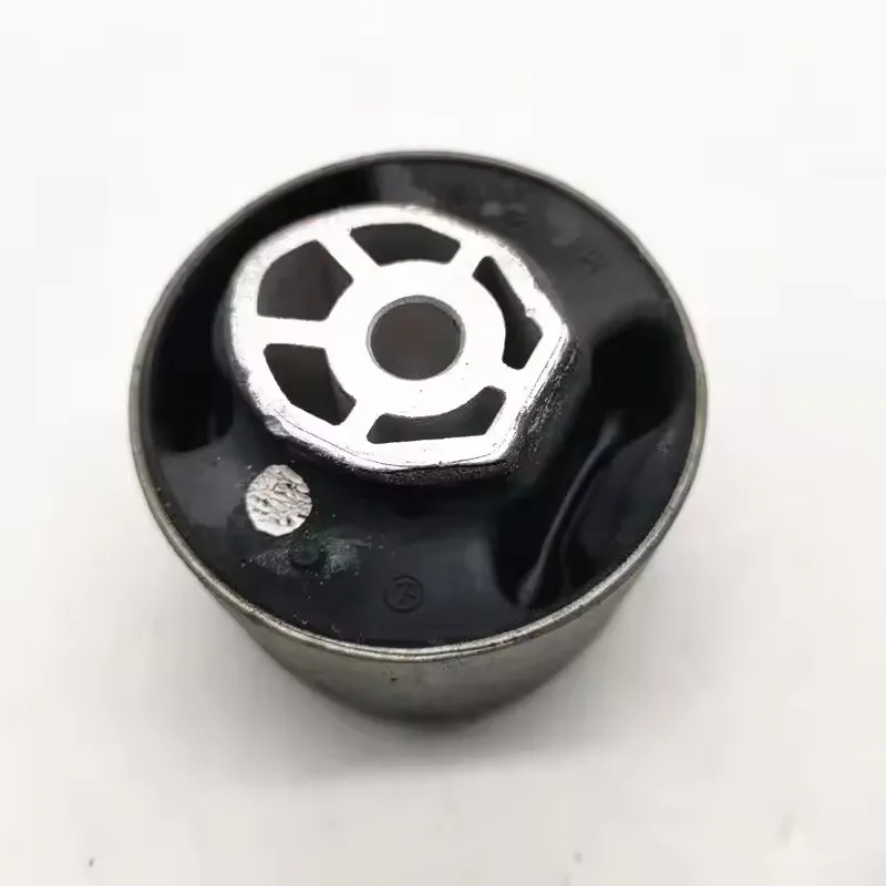 180946 Original Brand New Engine Mounting Lower Flexible Bush Bushing For Peugeot 308 408 3008 RCZ Citroen C4L 1.6T
180946 Original Brand New Engine Mounting Lower Flexible Bush Bushing For Peugeot 308 408 3008 RCZ Citroen C4L 1.6T