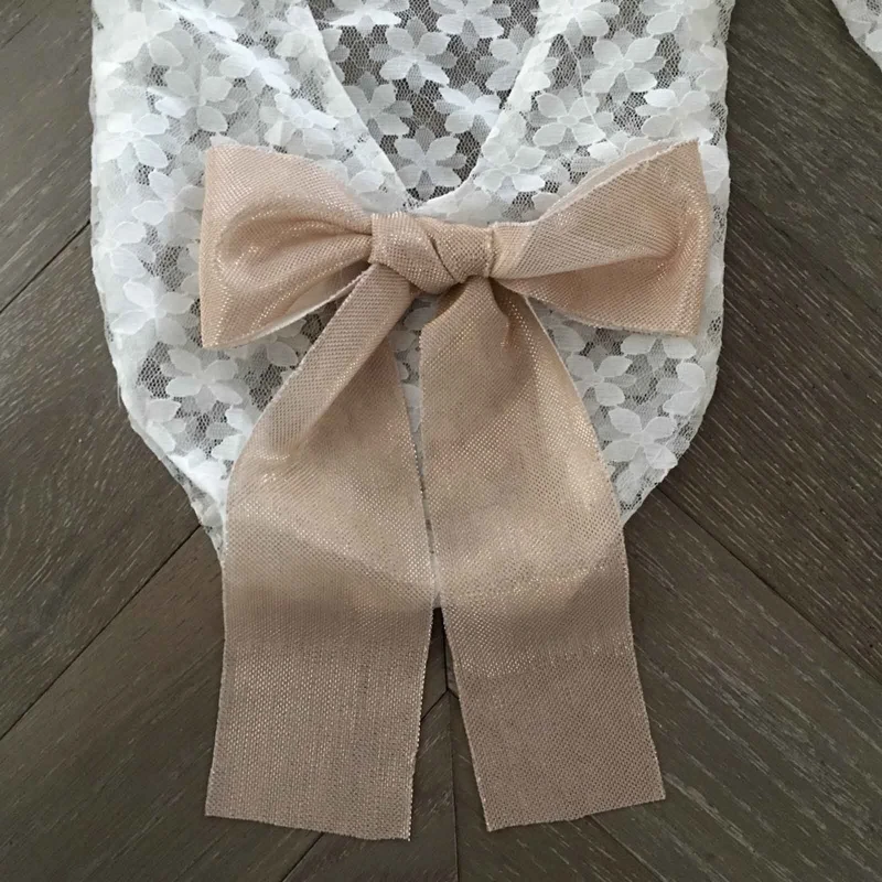 2 Pcs Newborn Photography Props Outfits Baby Bowknot Lace Romper Flower Headband Set Infants Photo Bodysuit 40JC
2 Pcs Newborn Photography Props Outfits Baby Bowknot Lace Romper Flower Headband Set Infants Photo Bodysuit 40JC