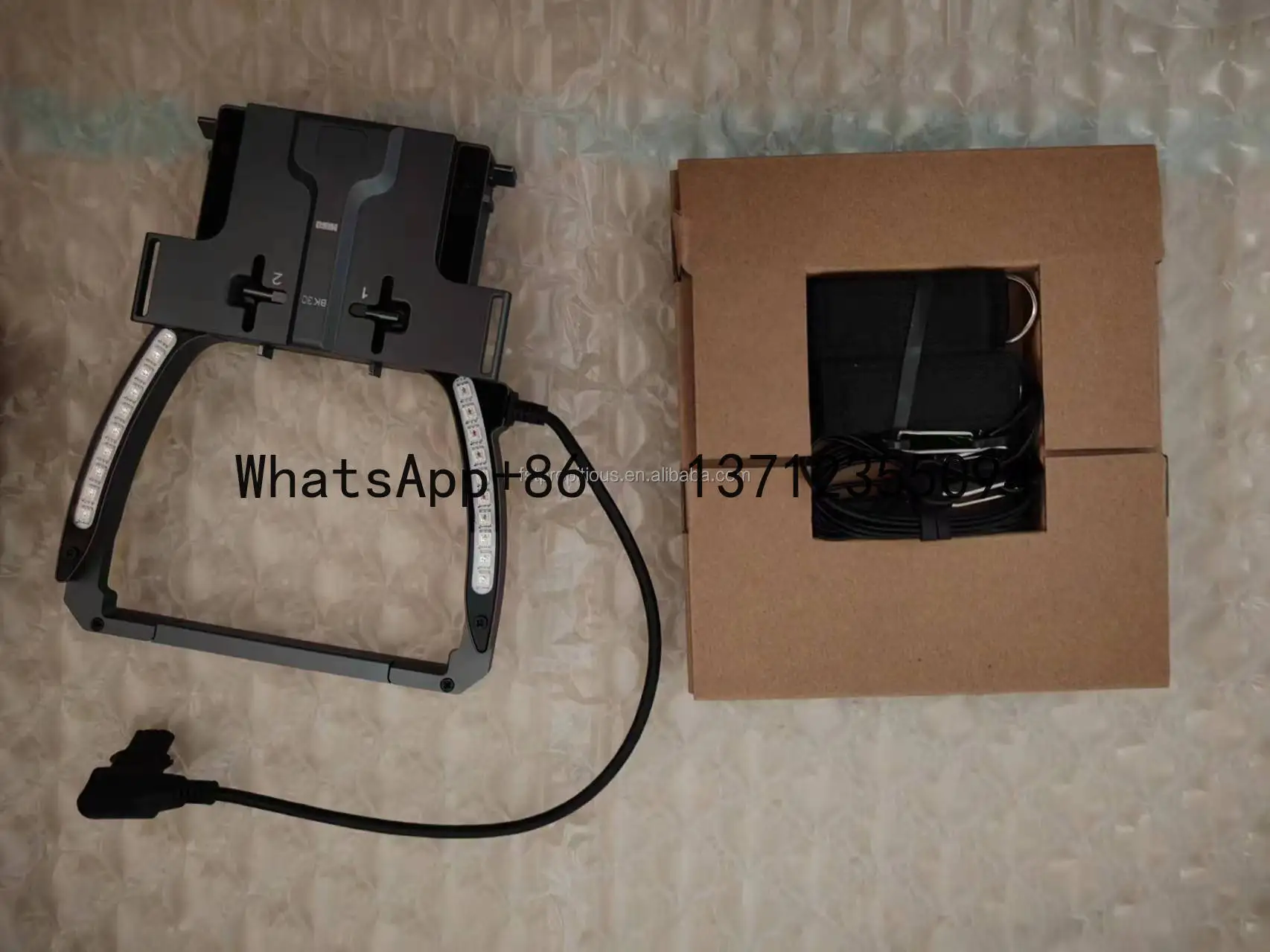 Stock BK30 PSDK Air Dropping Module & Flash Light 2-in-1 2 Stages Airdrops Preload Delivery System for I Matrice 30/30T
Stock BK30 PSDK Air Dropping Module & Flash Light 2-in-1 2 Stages Airdrops Preload Delivery System for I Matrice 30/30T