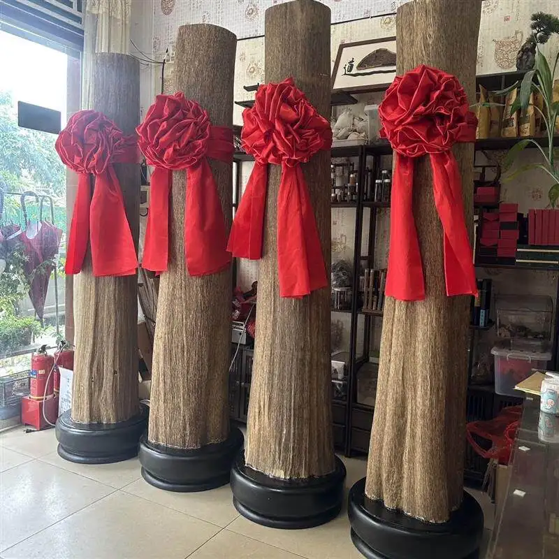 Nha Trang old material century-old agarwood floor ornament log feng shui column year is old enough
Nha Trang old material century-old agarwood floor ornament log feng shui column year is old enough