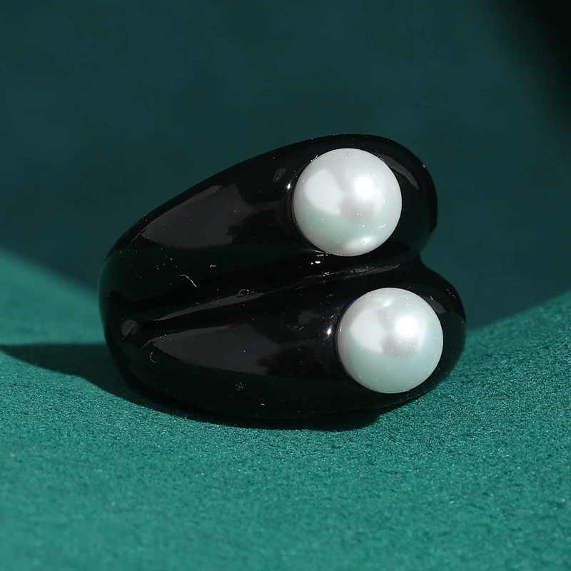 Vintage Black Rings Enamel Double Layer Pearl Beads Retro Jewelry Luxury Elegant Accessories For Women 2026 New Trend Gift
Vintage Black Rings Enamel Double Layer Pearl Beads Retro Jewelry Luxury Elegant Accessories For Women 2026 New Trend Gift
