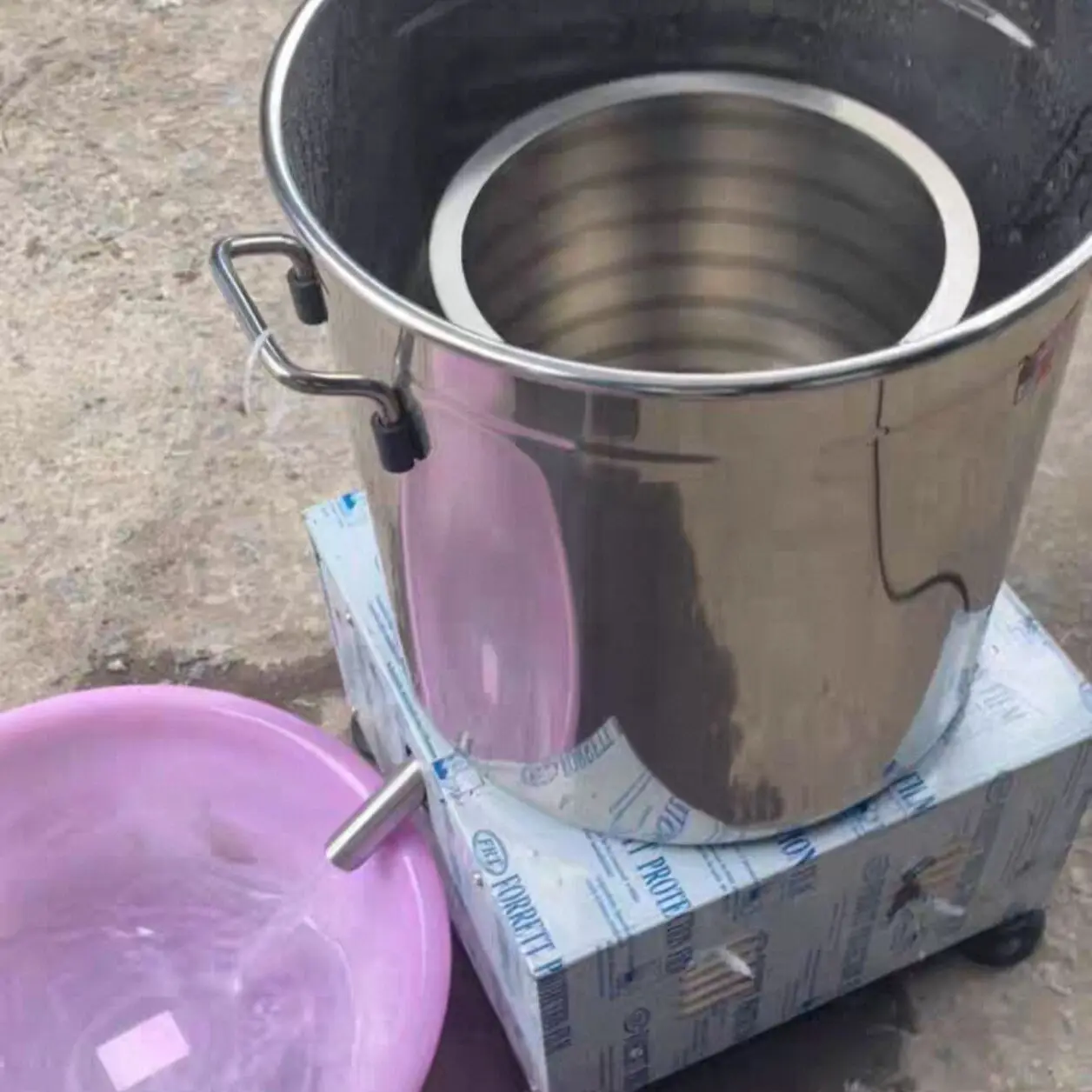 Commercial Food Fruit Centrifugal Dryer Electric Stainless Steel Vegetable Rotary Dryer Dehydrator Commercial Salad Dehydrator
Commercial Food Fruit Centrifugal Dryer Electric Stainless Steel Vegetable Rotary Dryer Dehydrator Commercial Salad Dehydrator