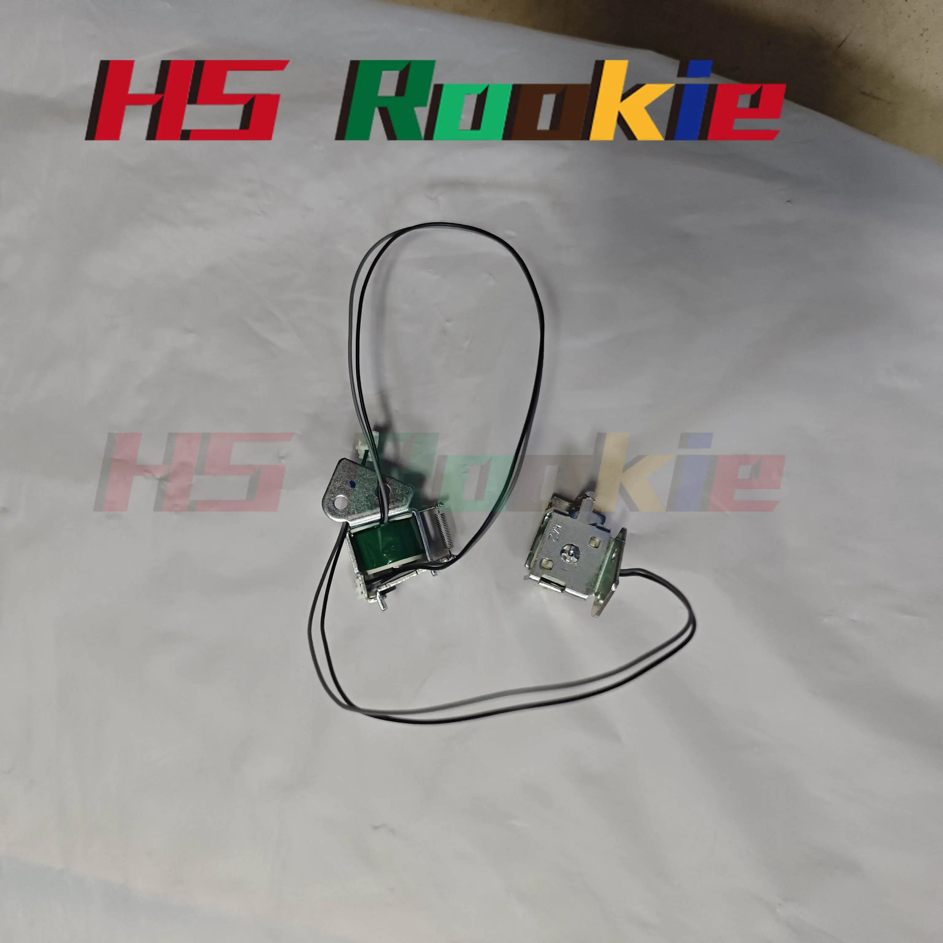 5pcs Original JC33-00028D Solenoid for Samsung CLP-415 4175 4195 1860 1861 680 CLX-6260 3010 3060 2680 main motor solenoid
5pcs Original JC33-00028D Solenoid for Samsung CLP-415 4175 4195 1860 1861 680 CLX-6260 3010 3060 2680 main motor solenoid