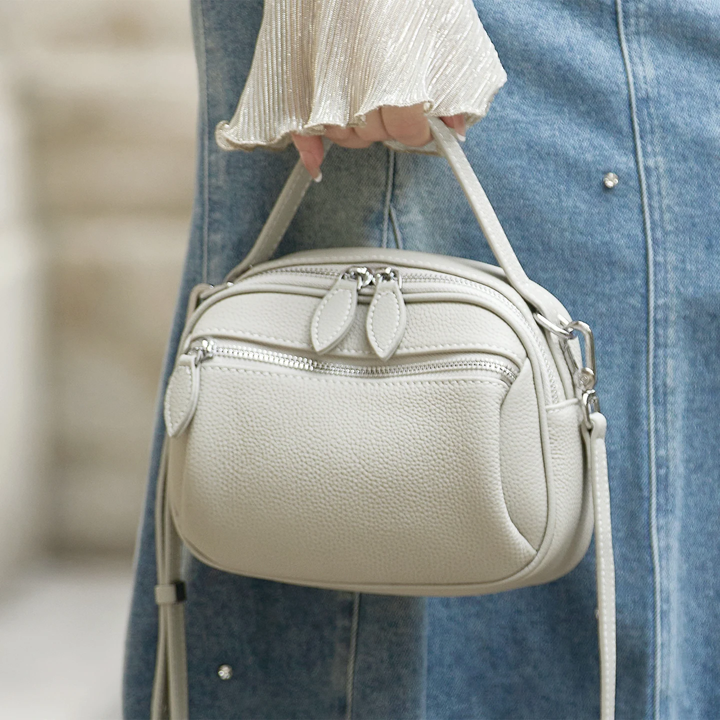 Limited Solid Genuine Leather Single Shoulder Bag Real Skin Women Cossbody Bags Purses High End#SC2101
Limited Solid Genuine Leather Single Shoulder Bag Real Skin Women Cossbody Bags Purses High End#SC2101