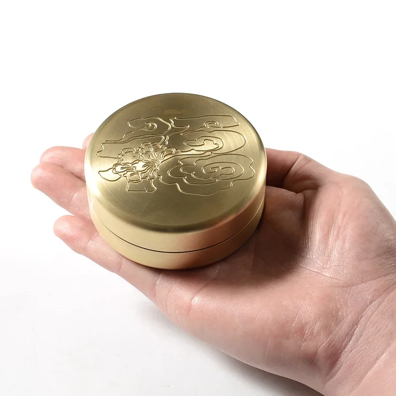 Shockproof Sealed Waterproof Brass Box Pill Container Nuts Candy Dustproof Moisture-proof Space-saving Organizer
Shockproof Sealed Waterproof Brass Box Pill Container Nuts Candy Dustproof Moisture-proof Space-saving Organizer