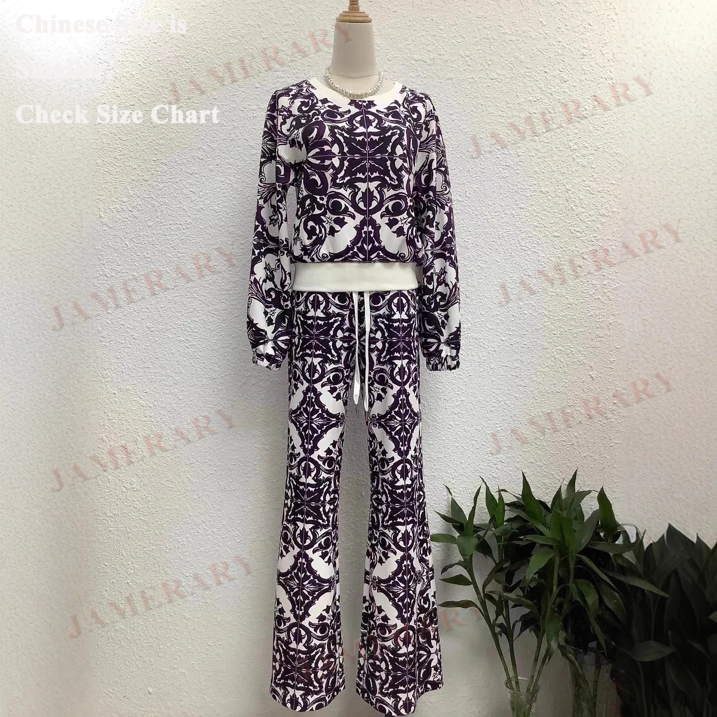 Spring Autumn Purple White Porcelain Floral Two Piece Sets Women Sweatshirts + Wide Leg Pants Suits Casual 2pcs Set Clothing
Spring Autumn Purple White Porcelain Floral Two Piece Sets Women Sweatshirts + Wide Leg Pants Suits Casual 2pcs Set Clothing