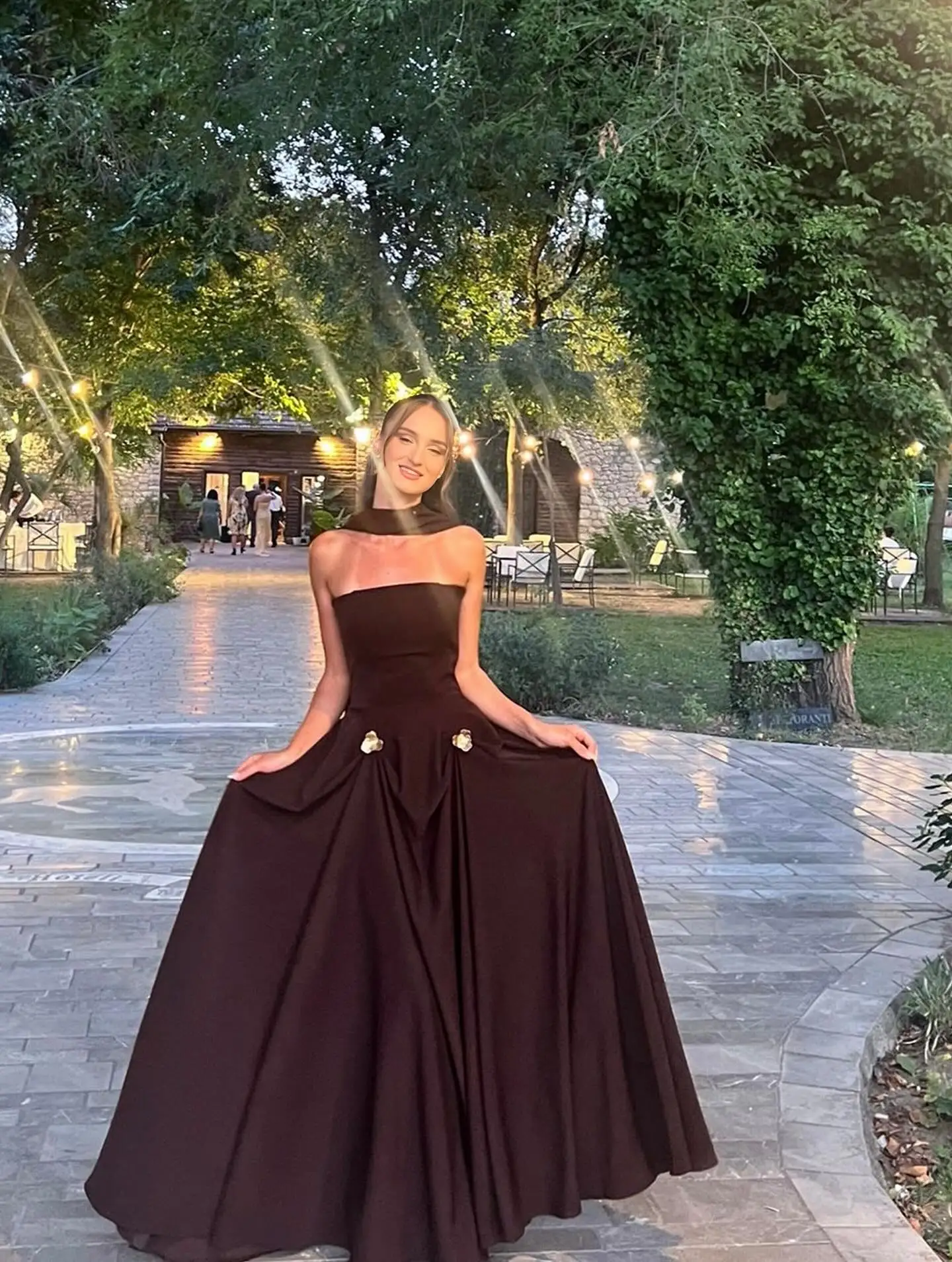 Lena Customized Luxury Prom Dresses Elegant Evening Party Dresses Luxury 2025 A-line Sleeveless Chiffon Robe De Cocktail Femme
Lena Customized Luxury Prom Dresses Elegant Evening Party Dresses Luxury 2025 A-line Sleeveless Chiffon Robe De Cocktail Femme