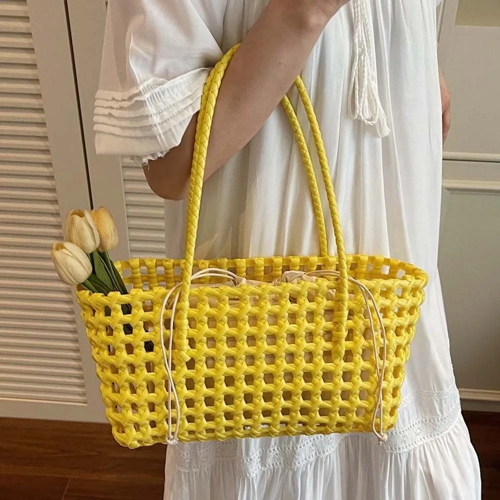 Lightweight Woven Basket Bag Breathable Large Capacity Hollow Out Tote Flexible Mesh Inner Pouch Handmade Handbag
Lightweight Woven Basket Bag Breathable Large Capacity Hollow Out Tote Flexible Mesh Inner Pouch Handmade Handbag