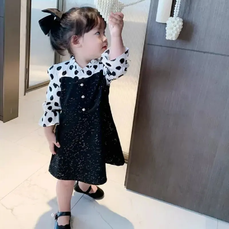 Girls' dress with polka dot patchwork and glitter, princess dress26New autumn children's clothing wholesale3-8Years Old
Girls' dress with polka dot patchwork and glitter, princess dress26New autumn children's clothing wholesale3-8Years Old