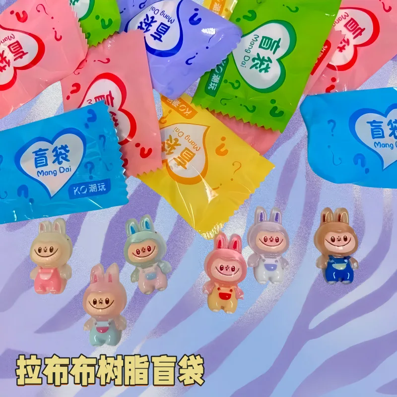 10-20 anime mini labubu patch blind bag surprise gifts, mini car decoration patch accessory gifts
10-20 anime mini labubu patch blind bag surprise gifts, mini car decoration patch accessory gifts