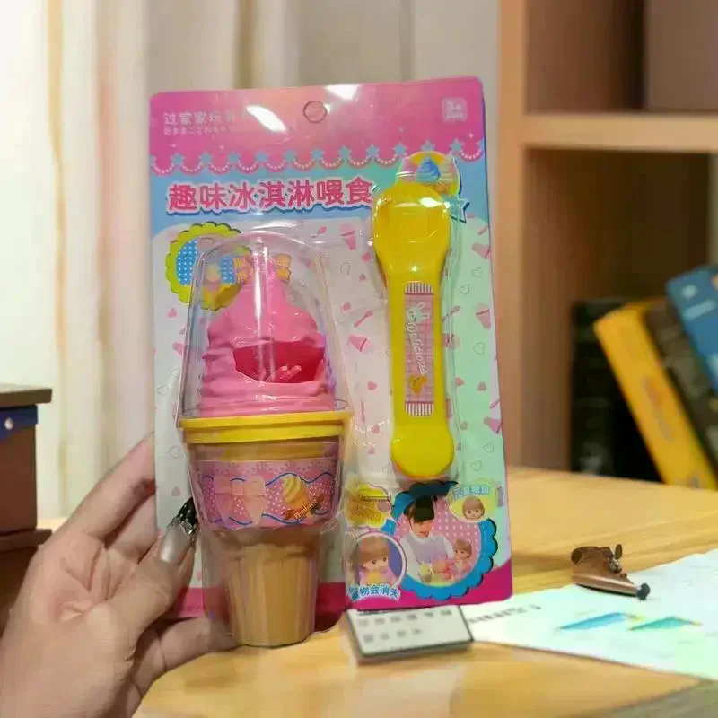 В комплекте мороженое и пудинг — набор для ролевых игр Little Bear Bento Food
В комплекте мороженое и пудинг — набор для ролевых игр Little Bear Bento Food