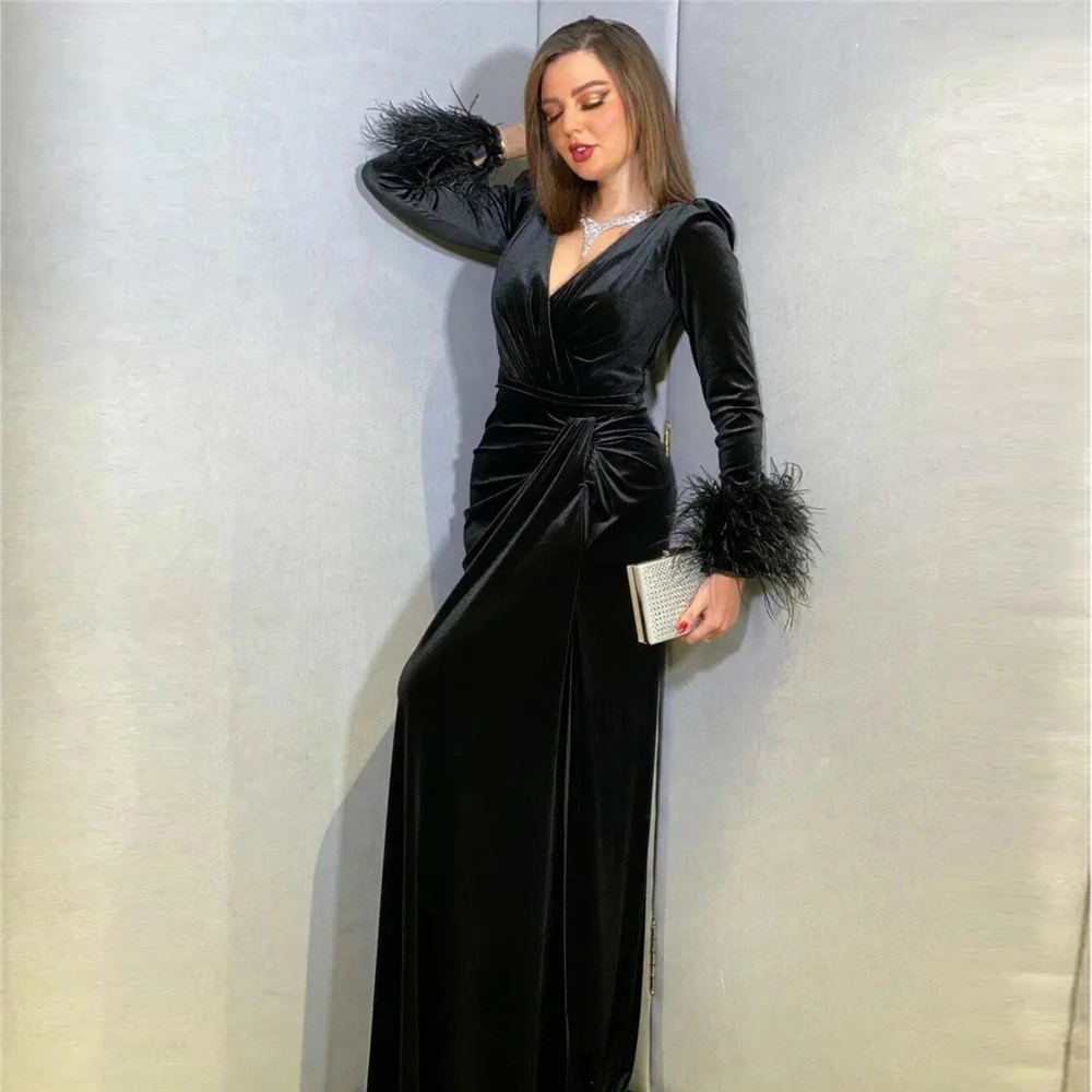 Elegant Black V-Neck Feather Sheath Velour Formal Occasion Prom Dresses Fold Floor-length Women Evening Party Dress
Elegant Black V-Neck Feather Sheath Velour Formal Occasion Prom Dresses Fold Floor-length Women Evening Party Dress