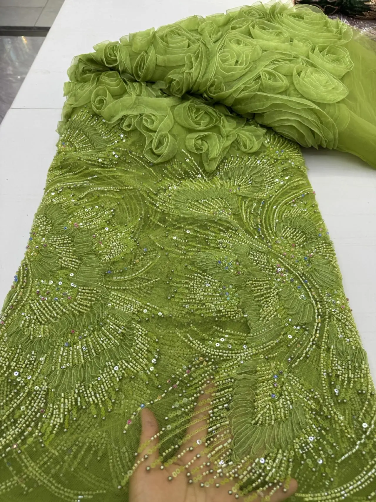 Nigerian Sequins Tulle Lace Fabric High-Quality Embroidery African Net Cloth for Prom Dresses Beads 5 Yards 2025 DP0495
Nigerian Sequins Tulle Lace Fabric High-Quality Embroidery African Net Cloth for Prom Dresses Beads 5 Yards 2025 DP0495