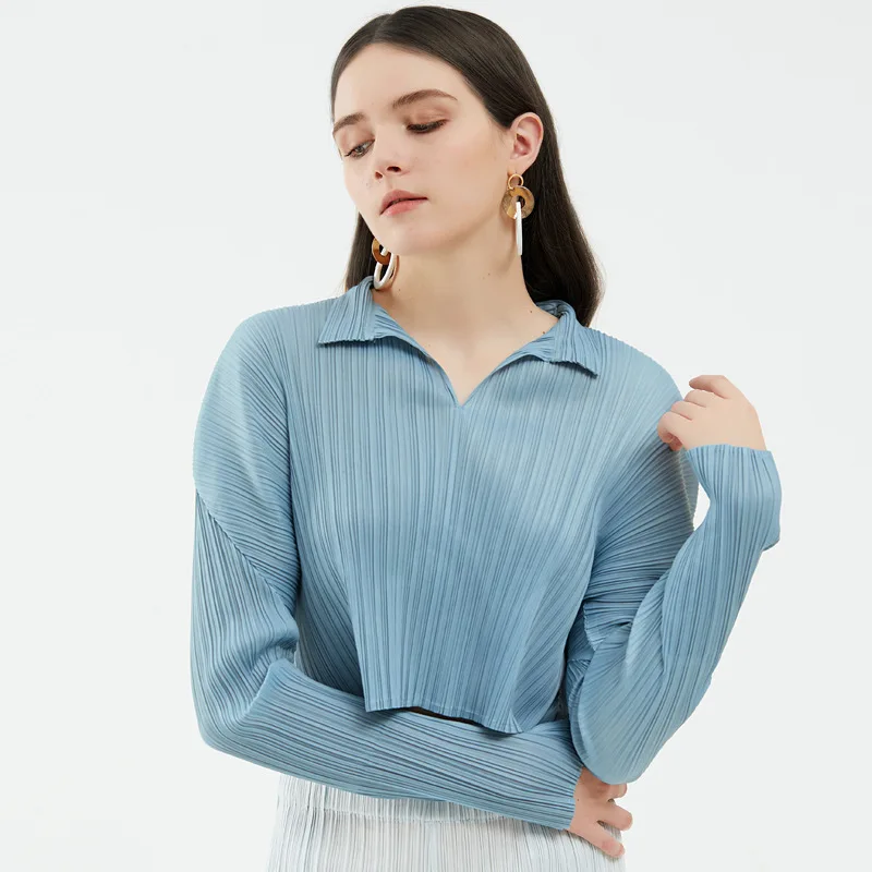 2023 Spring And Summer New Women's Clothing Design Sense Elegant Fashion Top Niche Short Long-sleeved T-shirt
2023 Spring And Summer New Women's Clothing Design Sense Elegant Fashion Top Niche Short Long-sleeved T-shirt