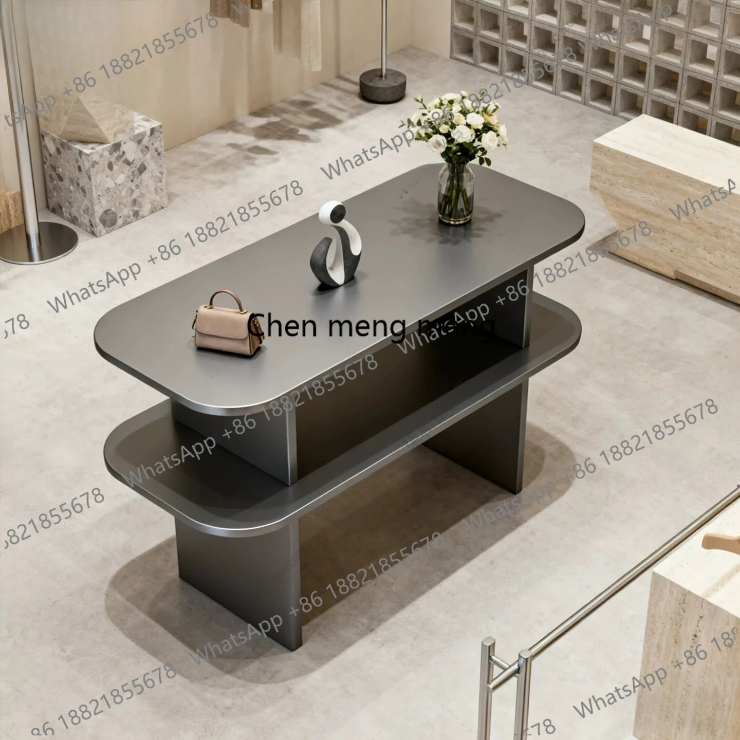 Simple modern clothing store Nakajima table stainless steel, display stand beauty salon creative water table
Simple modern clothing store Nakajima table stainless steel, display stand beauty salon creative water table