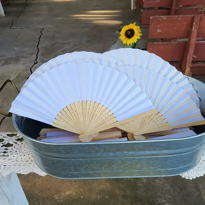 5/10/20pcs White Foldable Paper Fan Portable Chinese Bamboo Fan For Guest Birthday Party Decoration Kids Painting White Fan
5/10/20pcs White Foldable Paper Fan Portable Chinese Bamboo Fan For Guest Birthday Party Decoration Kids Painting White Fan