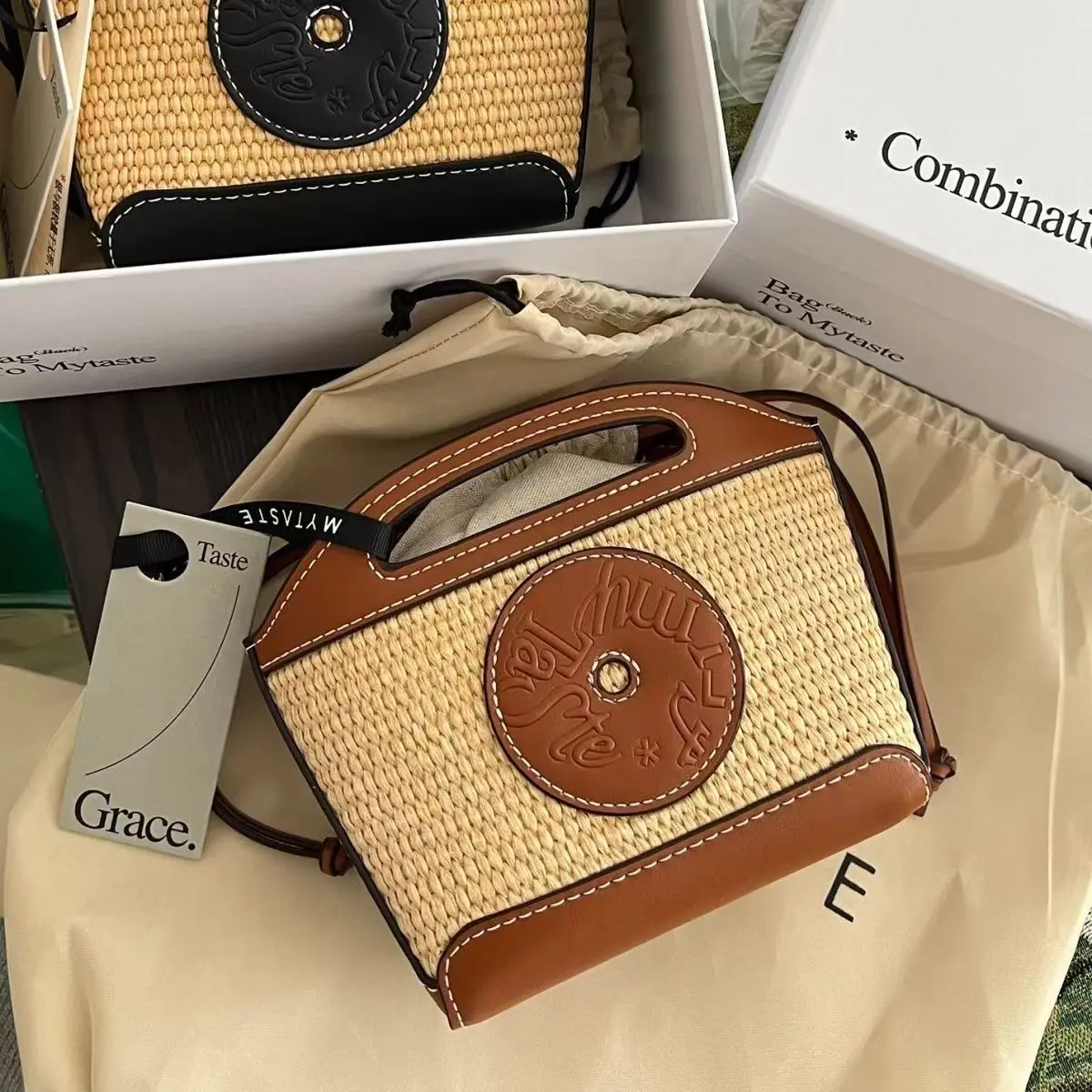 MYTASTE New Cookie Drawstring Basket Bucket Bag Woven Leather Crossbody Handbag Small Bucket Bag Women's Bag
MYTASTE New Cookie Drawstring Basket Bucket Bag Woven Leather Crossbody Handbag Small Bucket Bag Women's Bag