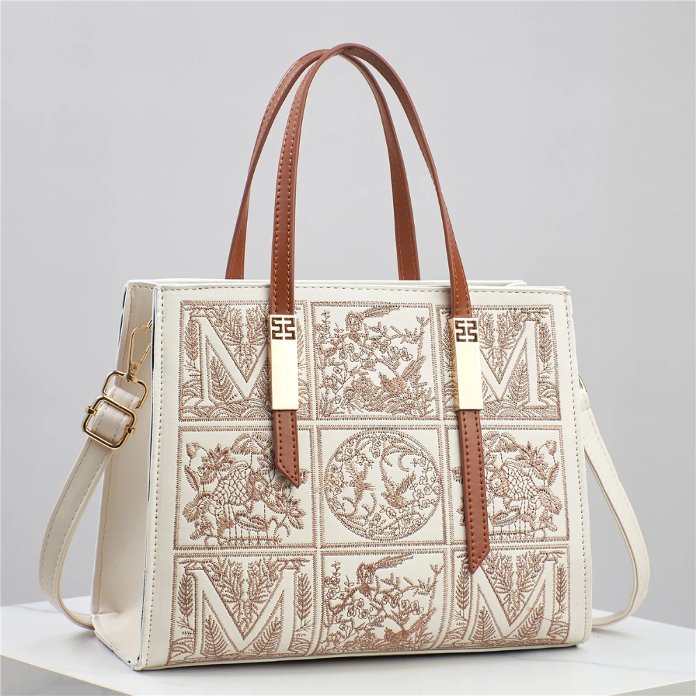 Embroidered Fashionable Handbag Square Ladies Single Shoulder Bag PU Leather With Strap Crossbody Bag Women Party Commuter Bag
Embroidered Fashionable Handbag Square Ladies Single Shoulder Bag PU Leather With Strap Crossbody Bag Women Party Commuter Bag