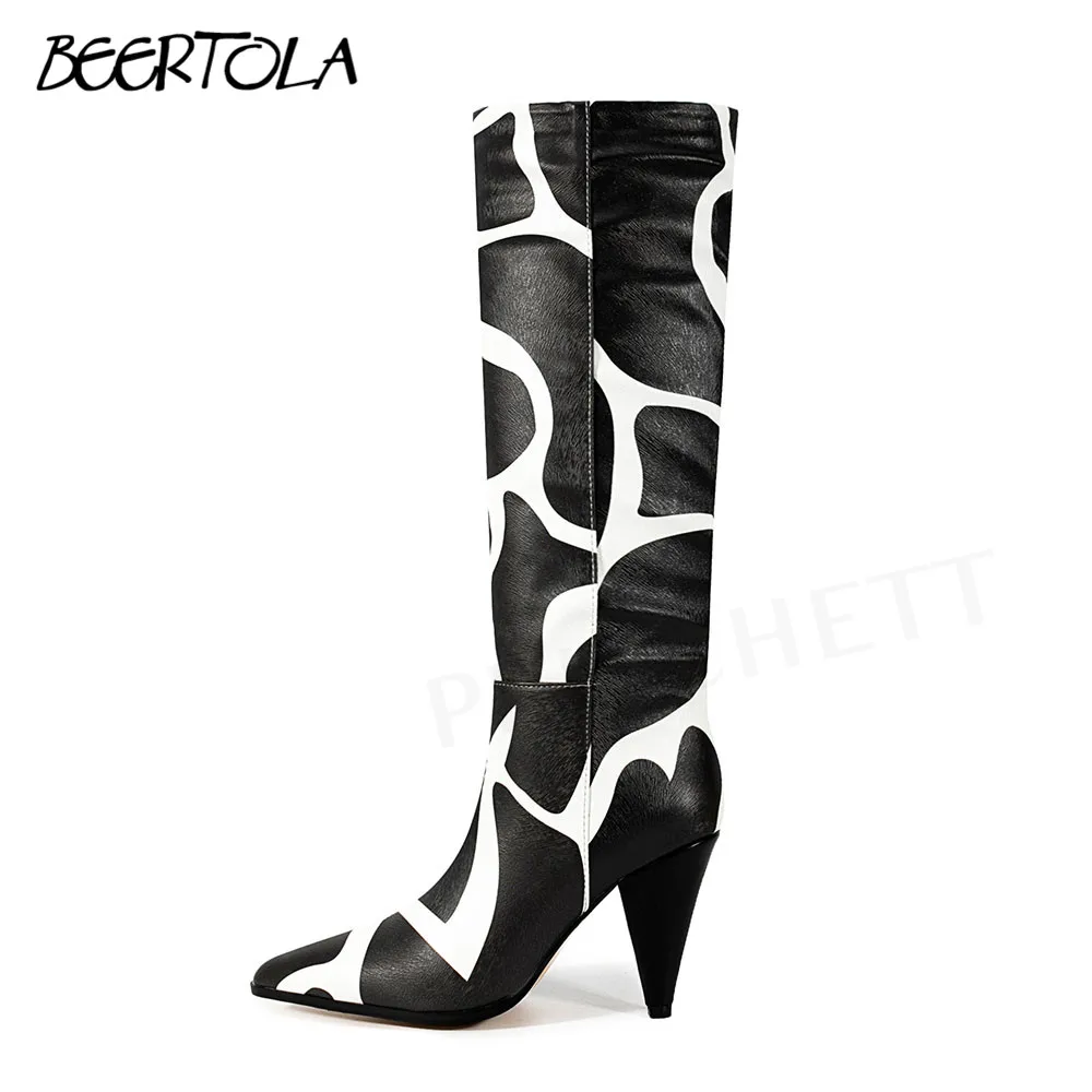 Black and White Pattern Pointed Boots Thick Heel One-Step Slip-On Large Size Long Boots Striped High Boots Fashion Women's Boots
Black and White Pattern Pointed Boots Thick Heel One-Step Slip-On Large Size Long Boots Striped High Boots Fashion Women's Boots