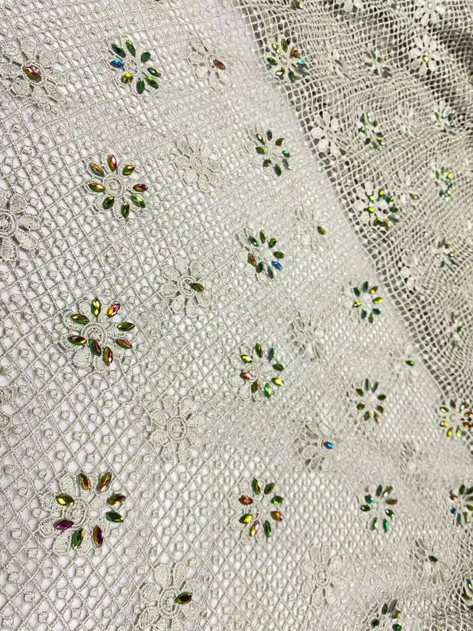 2026 High Quality African Nigerian Sequins Cotton Embroidery Lace Fabric Tulle for Luxury Wedding Party Dresses Chiffon 5Yards
2026 High Quality African Nigerian Sequins Cotton Embroidery Lace Fabric Tulle for Luxury Wedding Party Dresses Chiffon 5Yards
